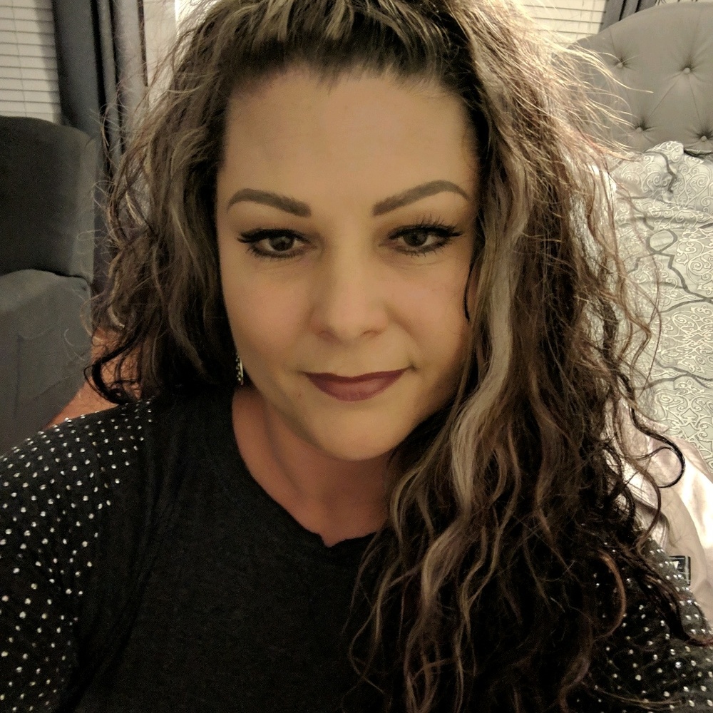 Meet your Posher, Tracy